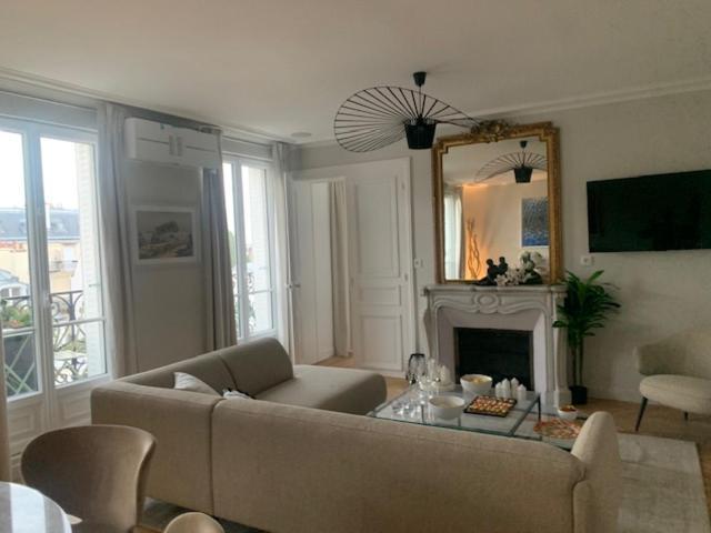 Bed and breakfast Le Ciel De Paris - Montparnasse & Jardin Du Luxembourg Extérieur photo